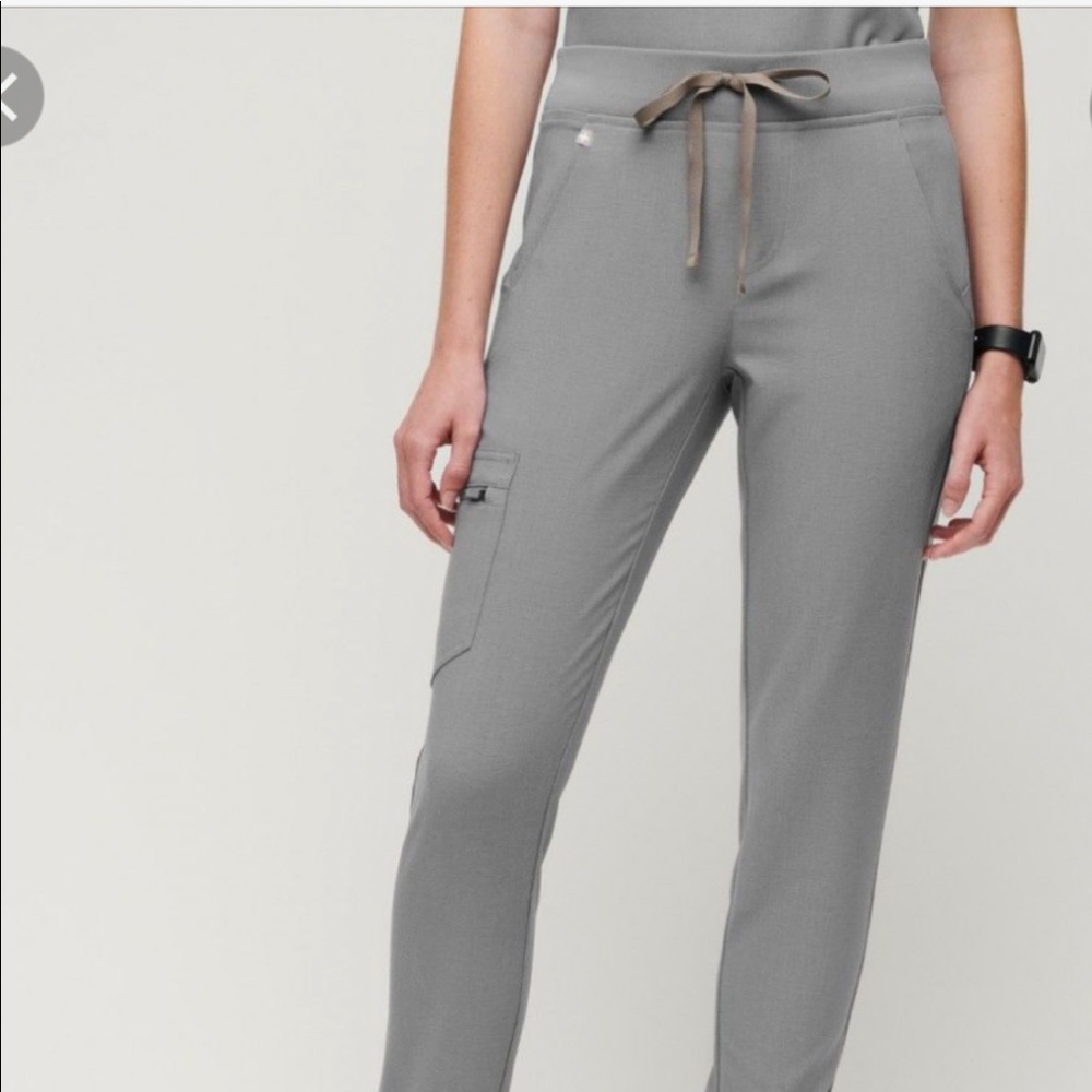 Figs Zamora jogger brand new with tags